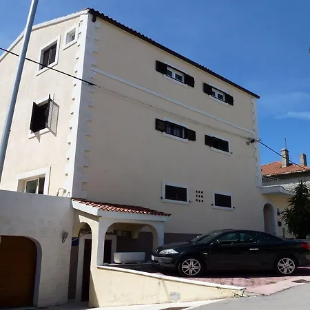 Matic Apartment *